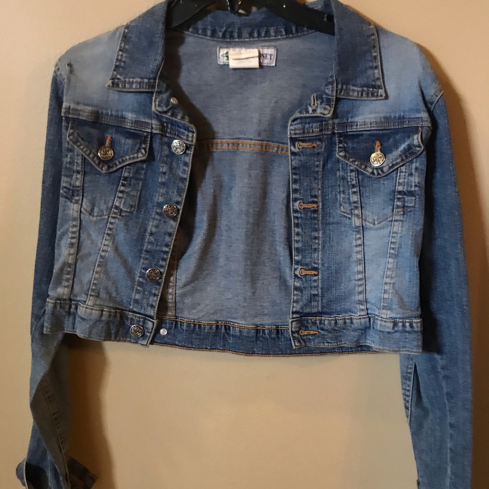 Jackets - Picture 4 of 8